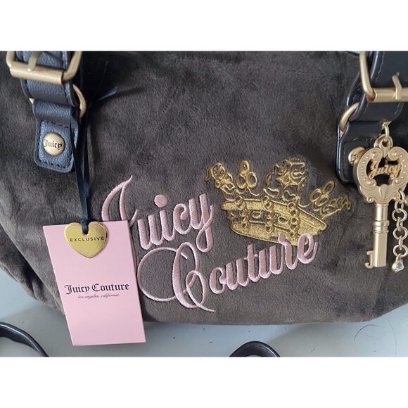 Juicy Couture The Key To Juicy Satchel Crossbody Chocolate Velvet Charm NEW - Picture 2 of 15